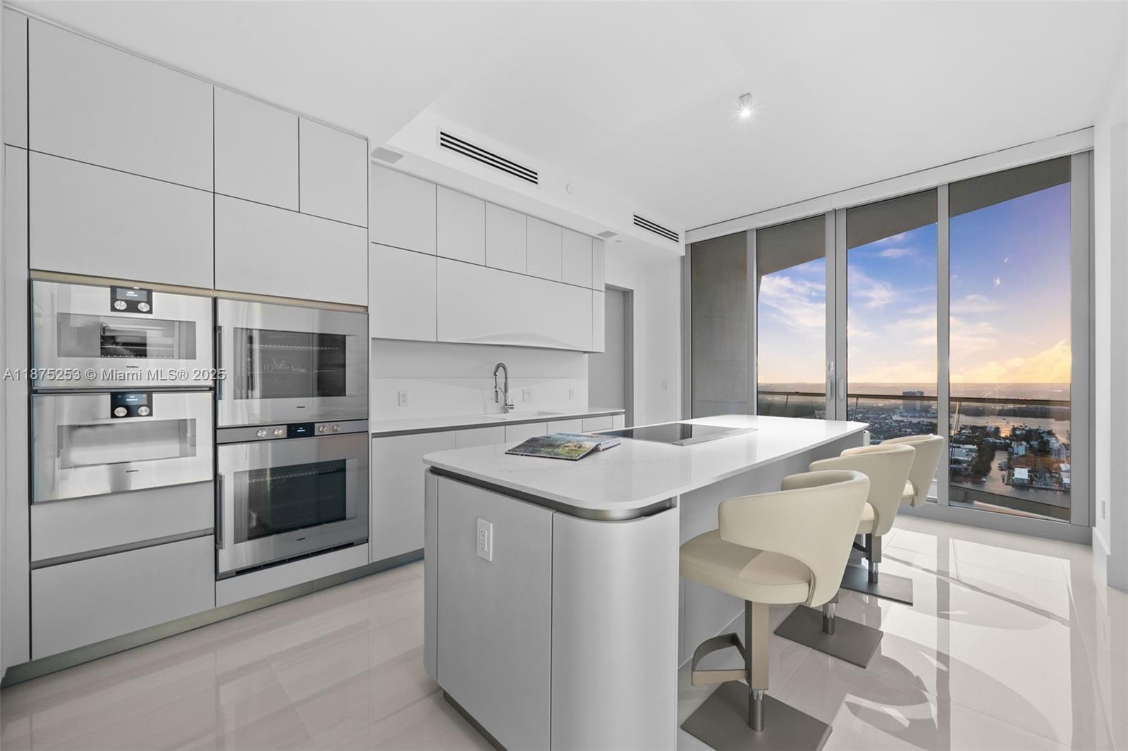 image Jade Signature Condo32