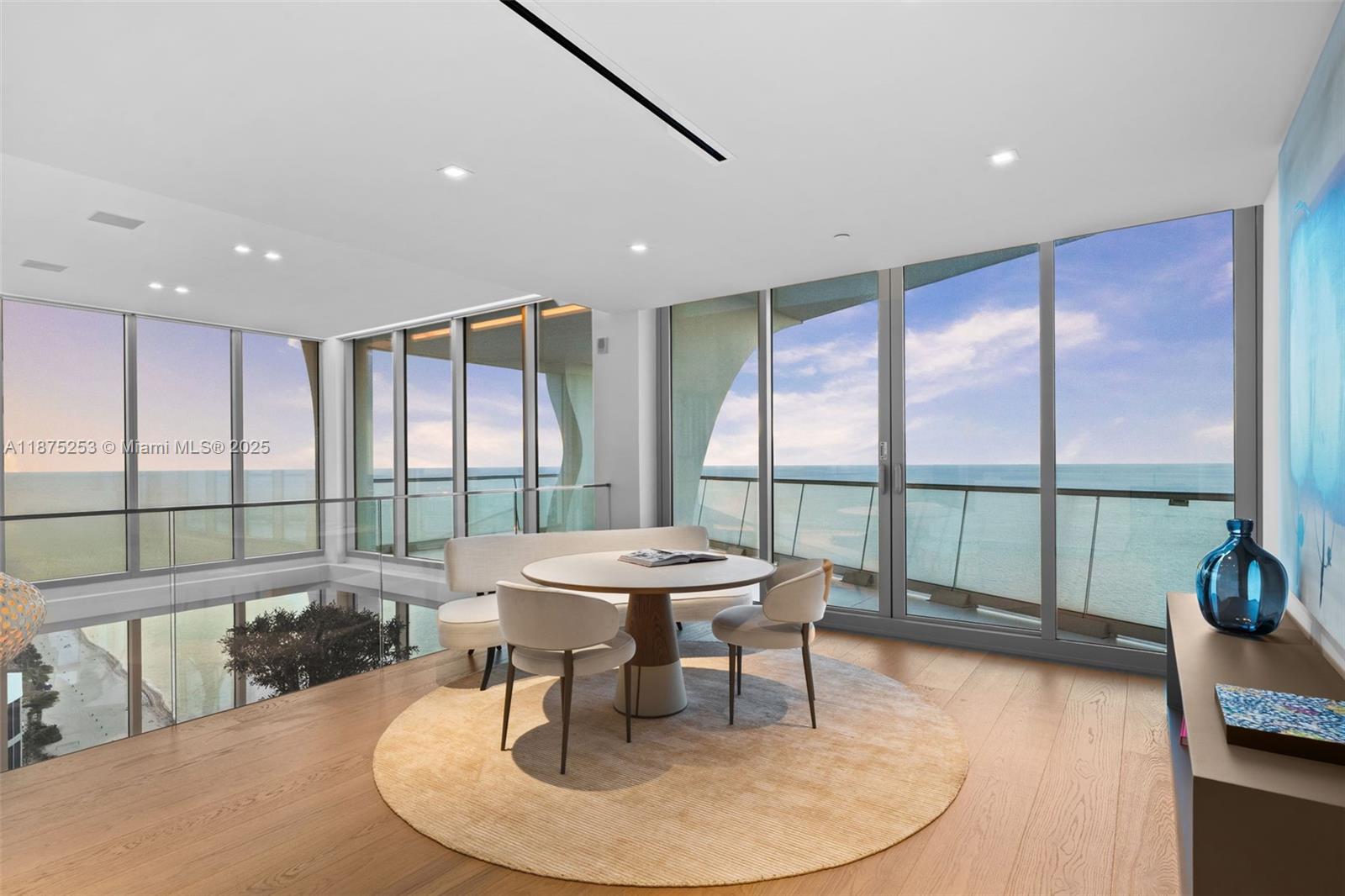 image Jade Signature Condo6