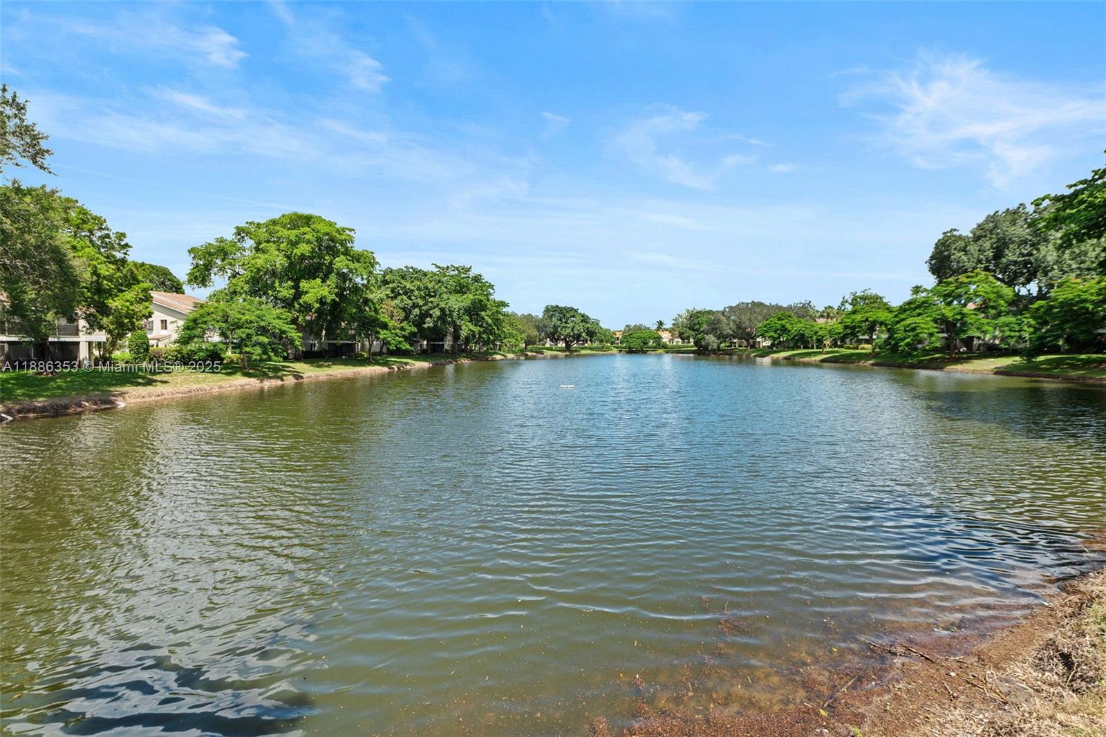 504 Gardens Dr #203,Pompano Beach, FL 33069