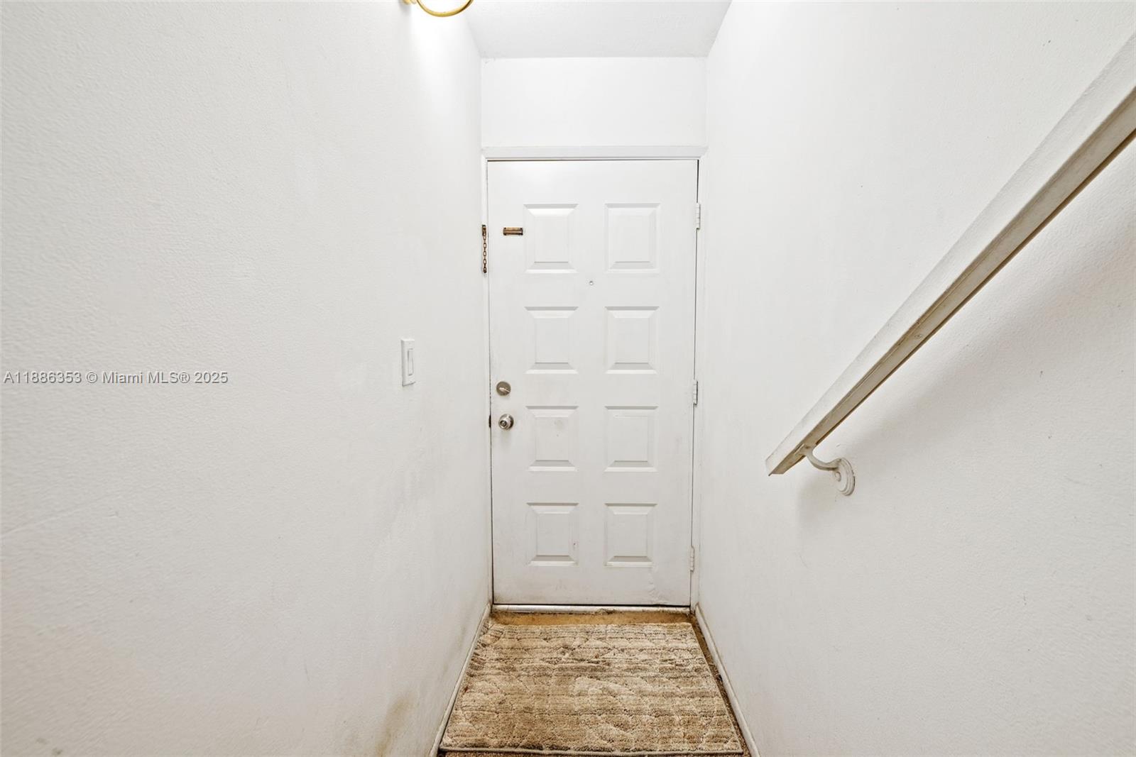 504 Gardens Dr #203,Pompano Beach, FL 33069