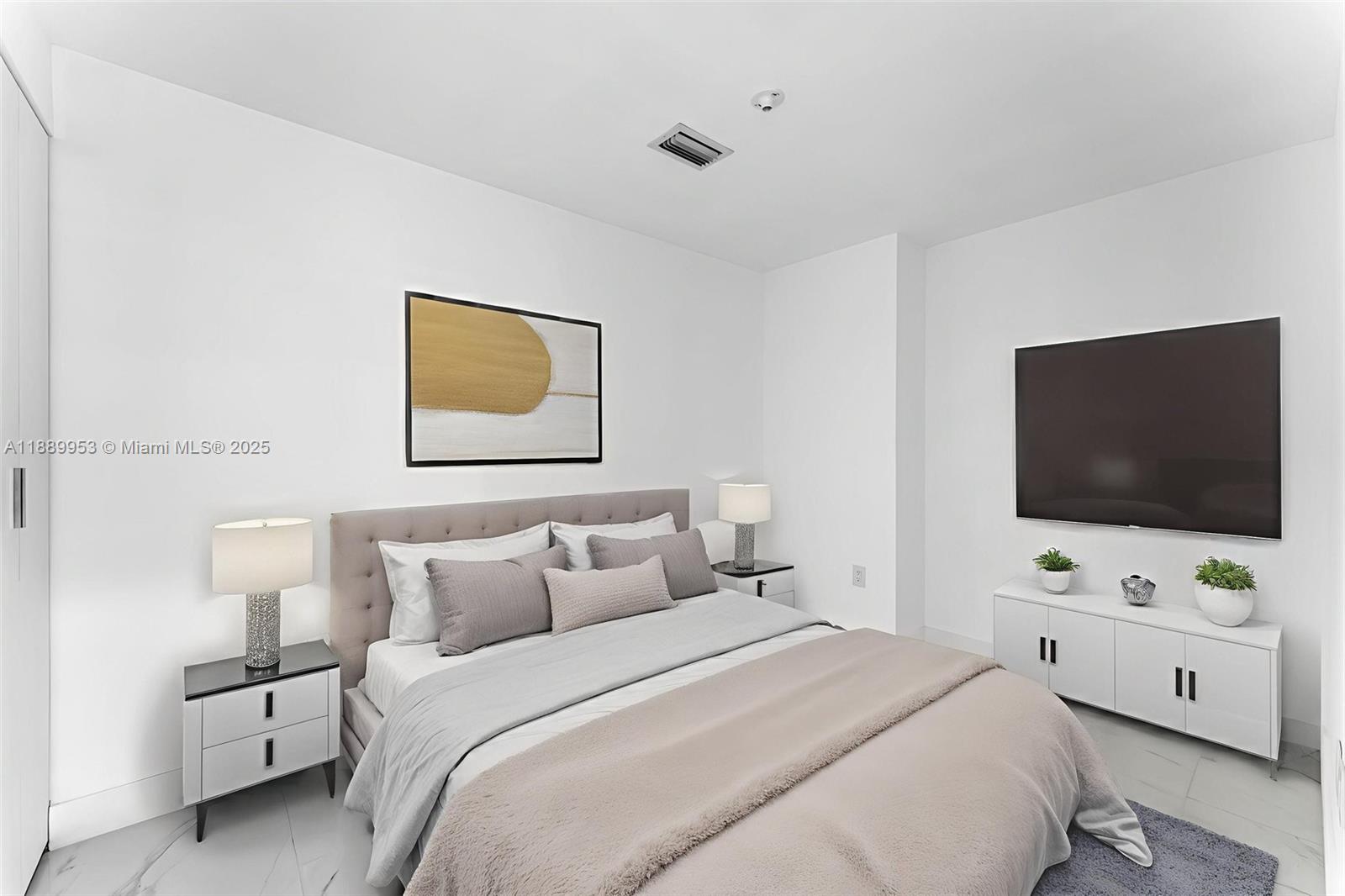 700 NE 24th St #3706 Miami, FL 33137