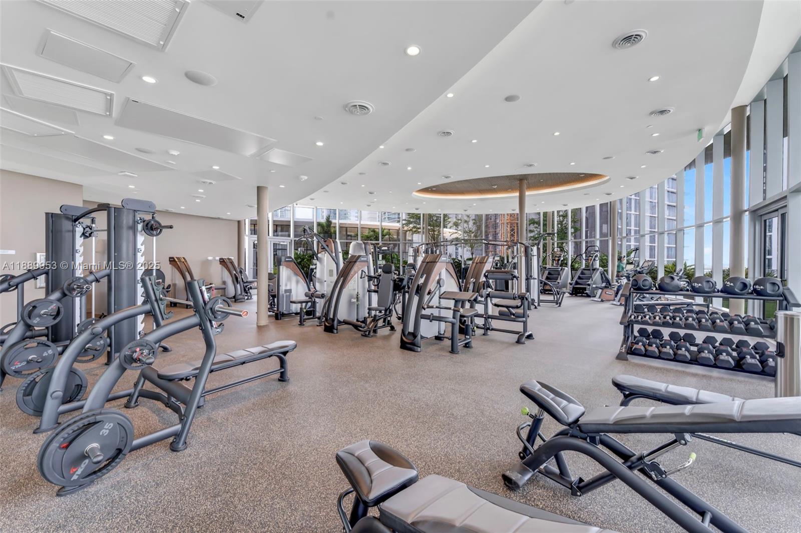 700 NE 24th St #3706 Miami, FL 33137