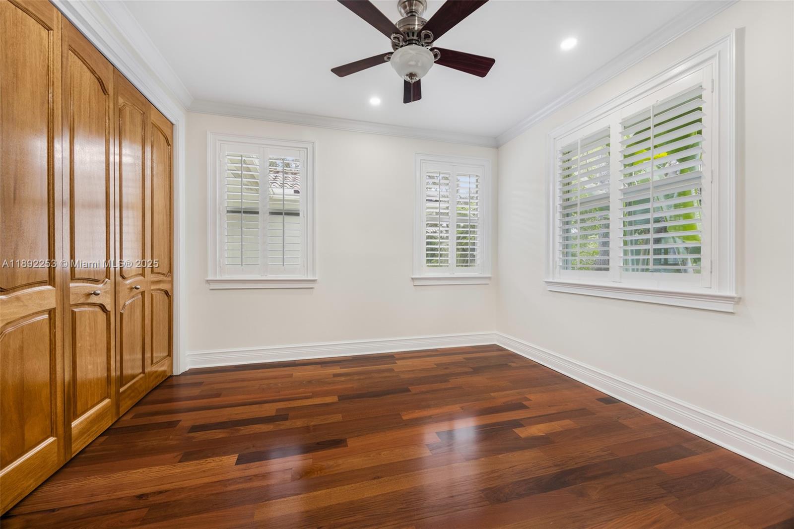 4065 Battersea Rd Coconut Grove, FL 33133