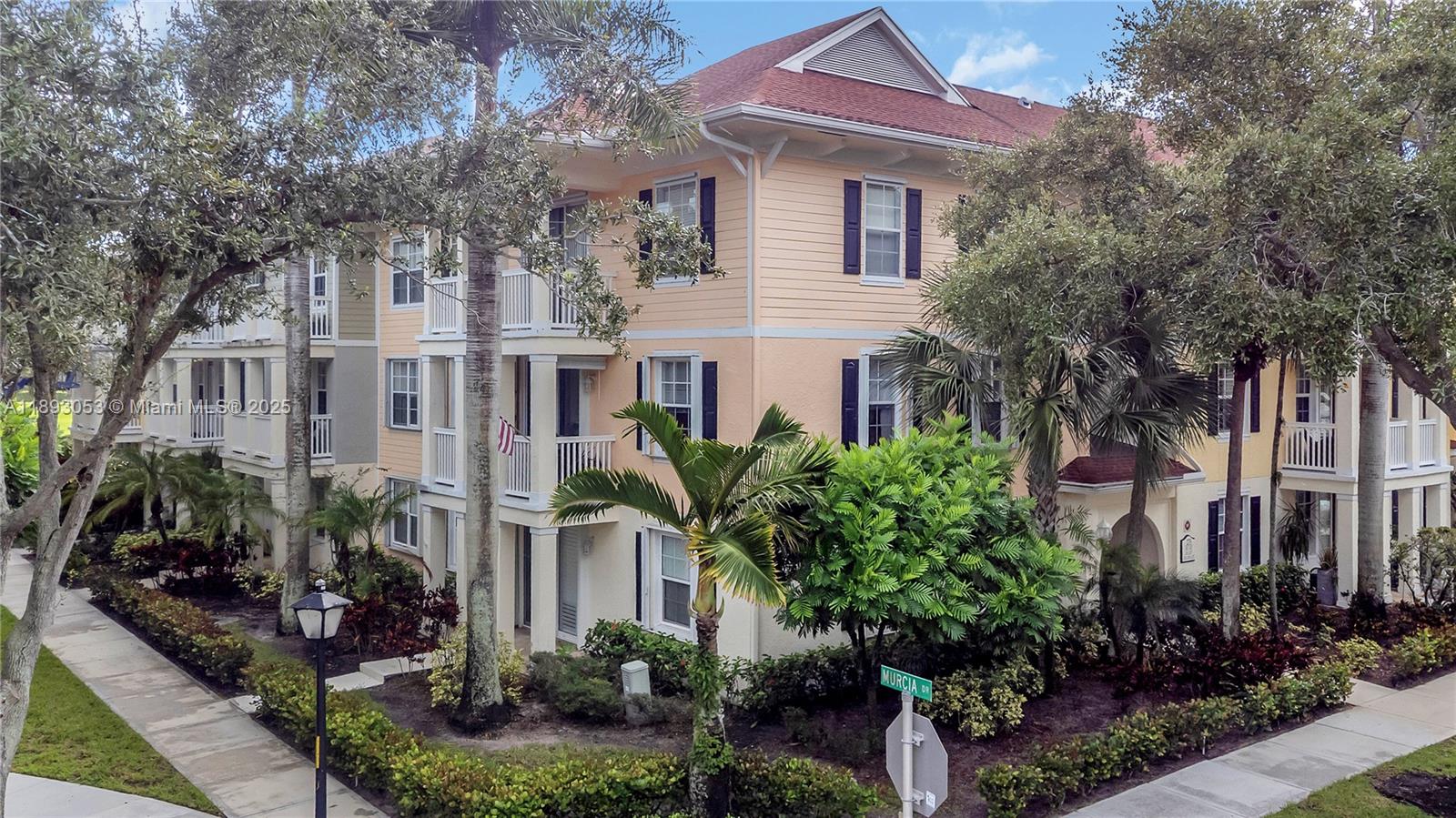 275 Murcia Dr #104 Jupiter, FL 33458