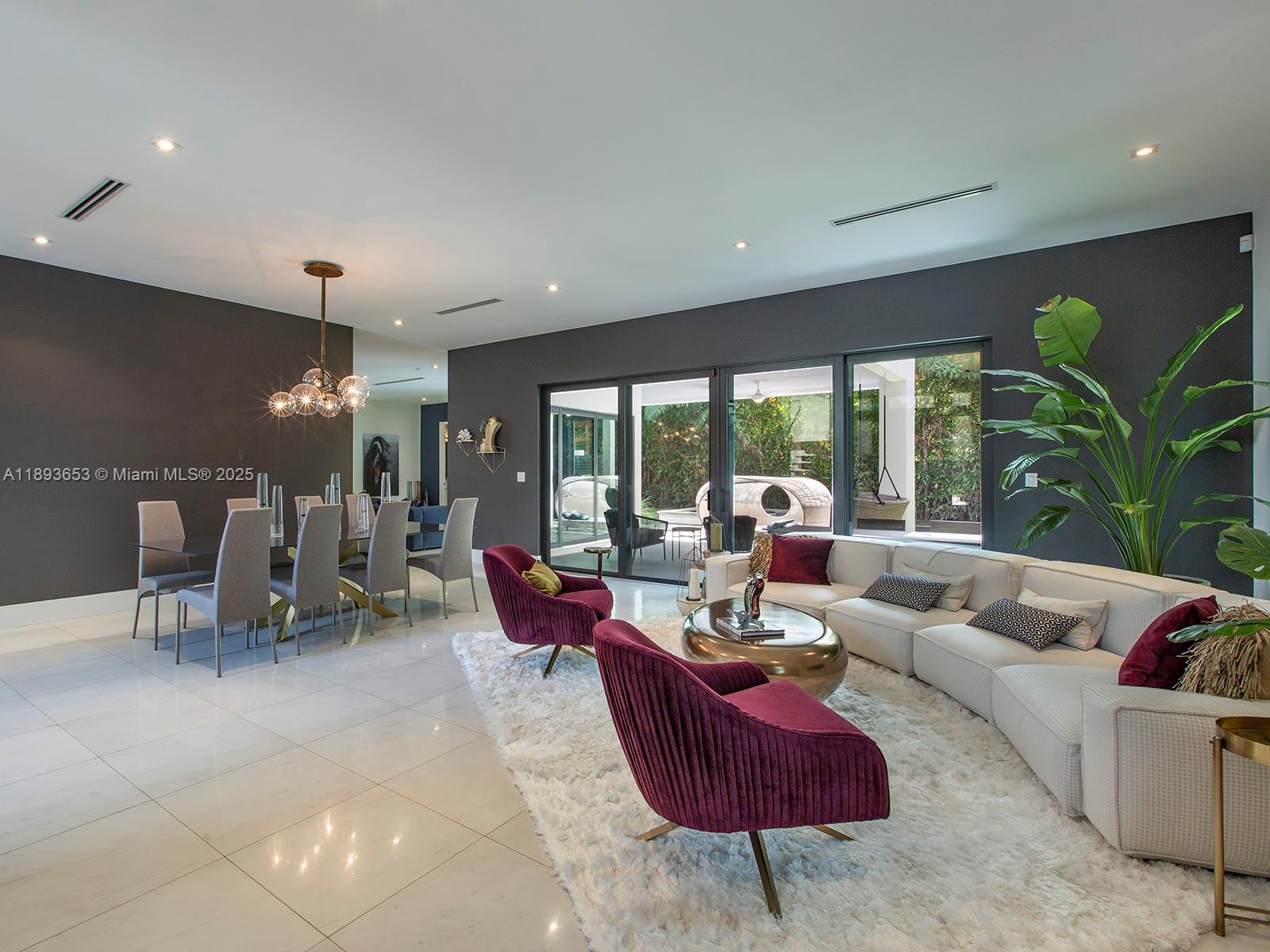 7500 SW 57th Ct South Miami, FL 33143