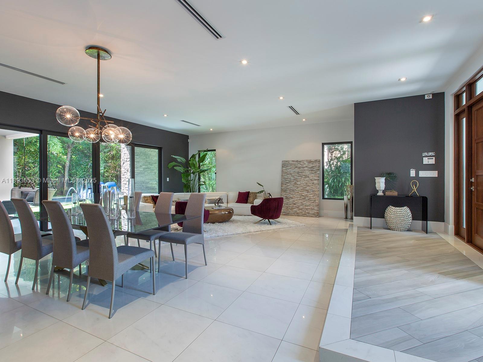 7500 SW 57th Ct South Miami, FL 33143