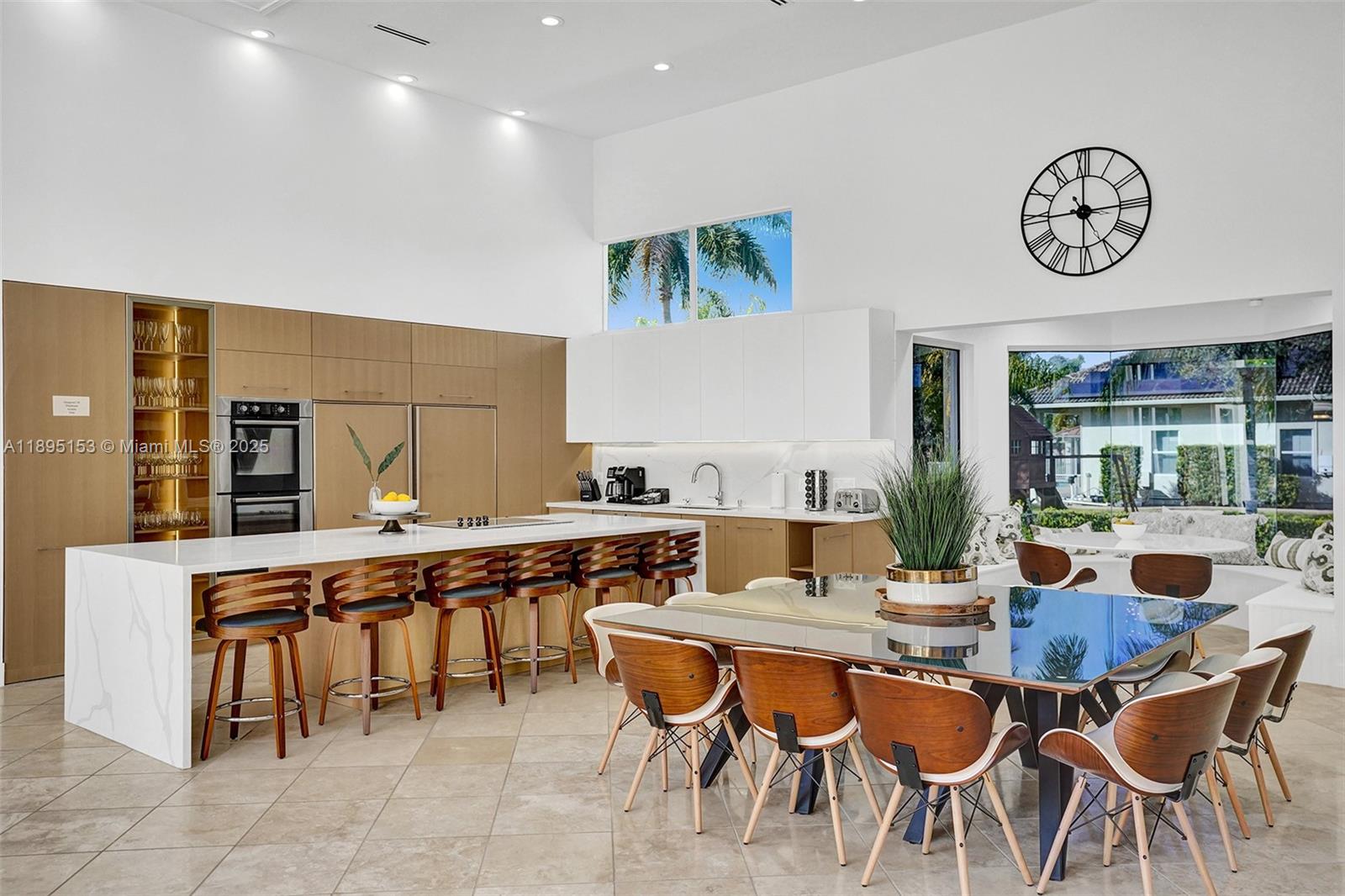 11400 NW 7th St Plantation, FL 33325