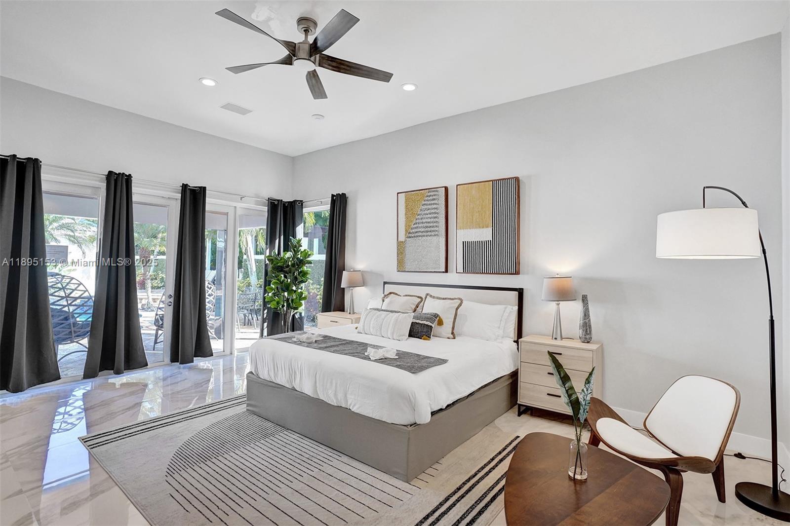 11400 NW 7th St Plantation, FL 33325