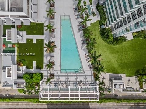 image Four Midtown Miami Condo17