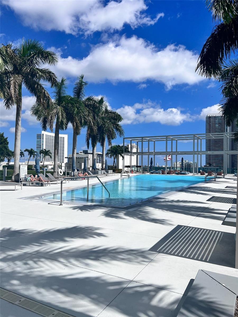 image Four Midtown Miami Condo20