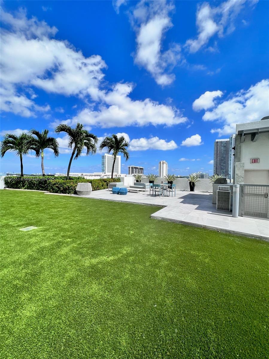 image Four Midtown Miami Condo23