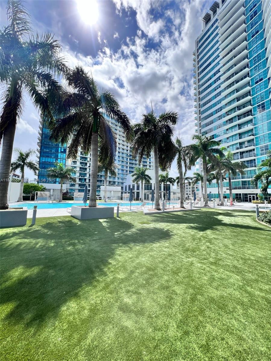 image Four Midtown Miami Condo24