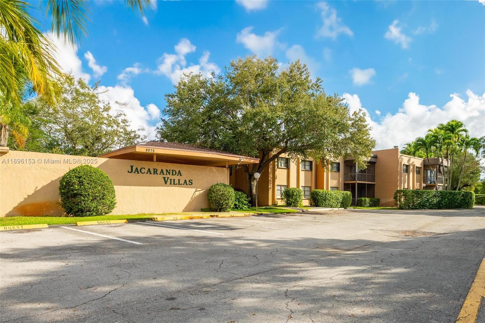 8901 N New Riv Canal Rd #14W
