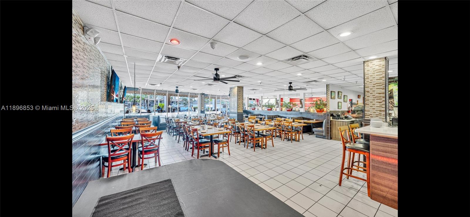 17020 Collins Ave Sunny Isles Beach, FL 33160