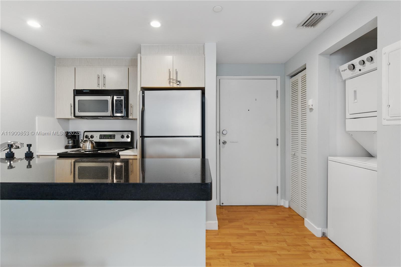 2129 Washington Ave #107