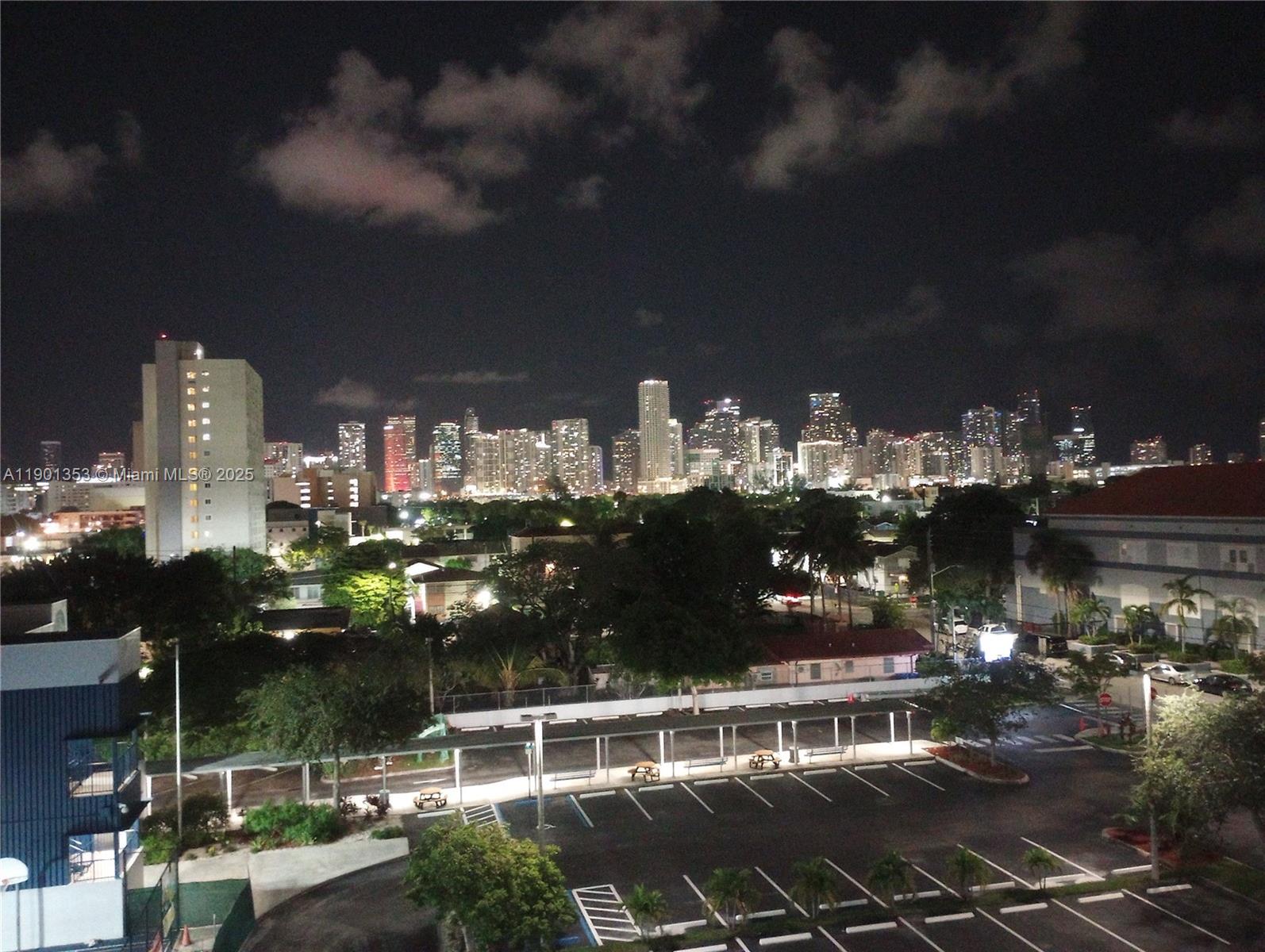 199 SW 12th Ave #519-B