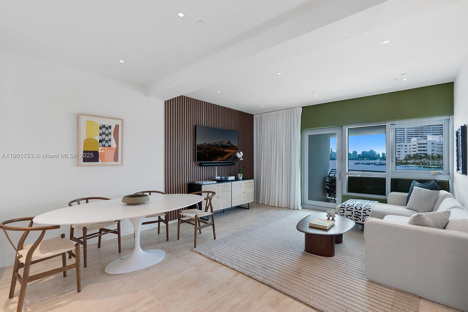 1491 Lincoln Ter #202