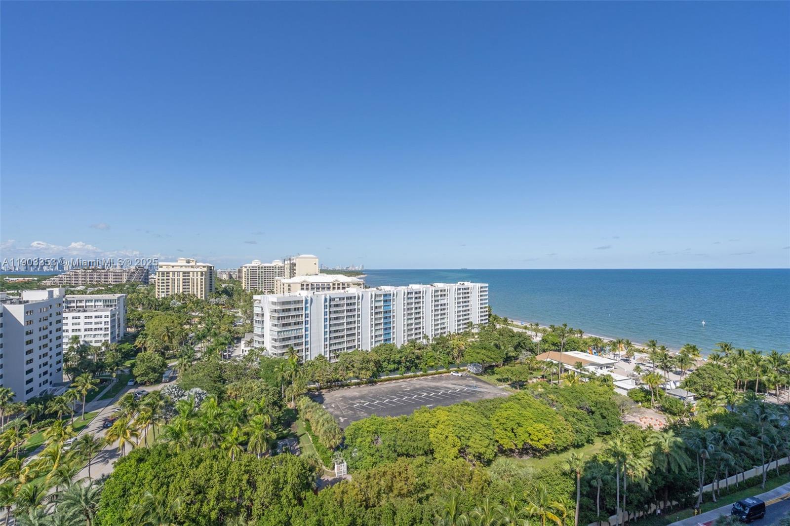 791 Crandon Blvd #1402 Key Biscayne, FL 33149