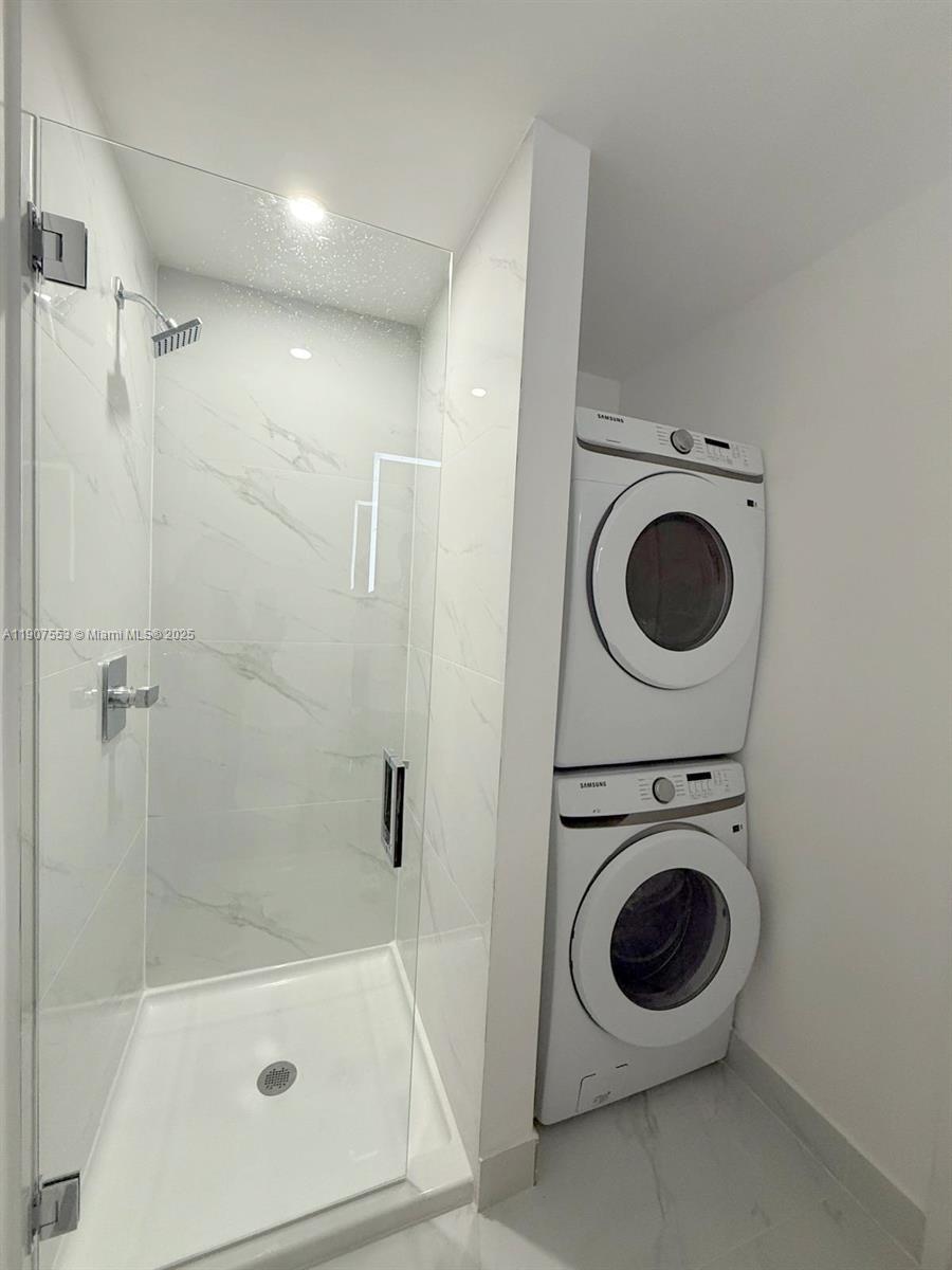 image Aria Reserve Condominium30