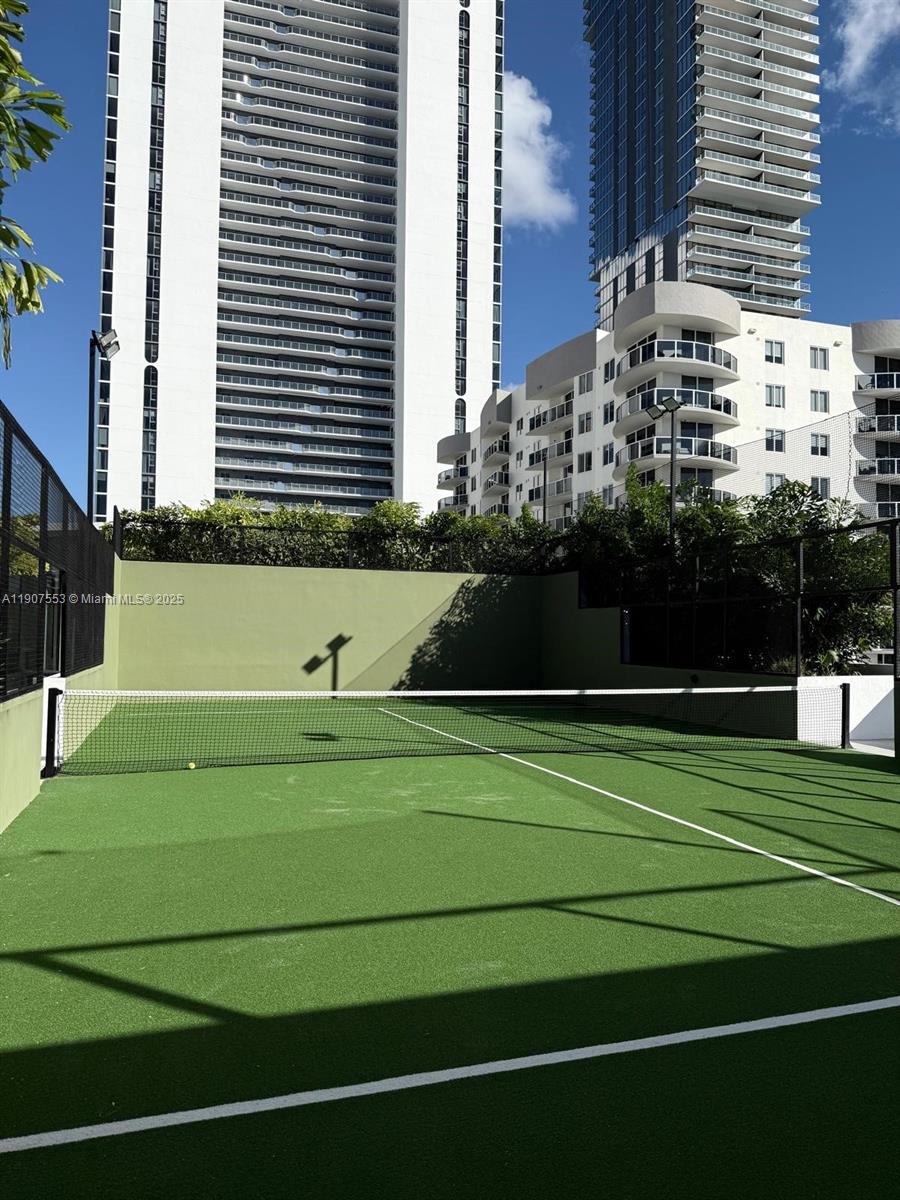 image Aria Reserve Condominium48