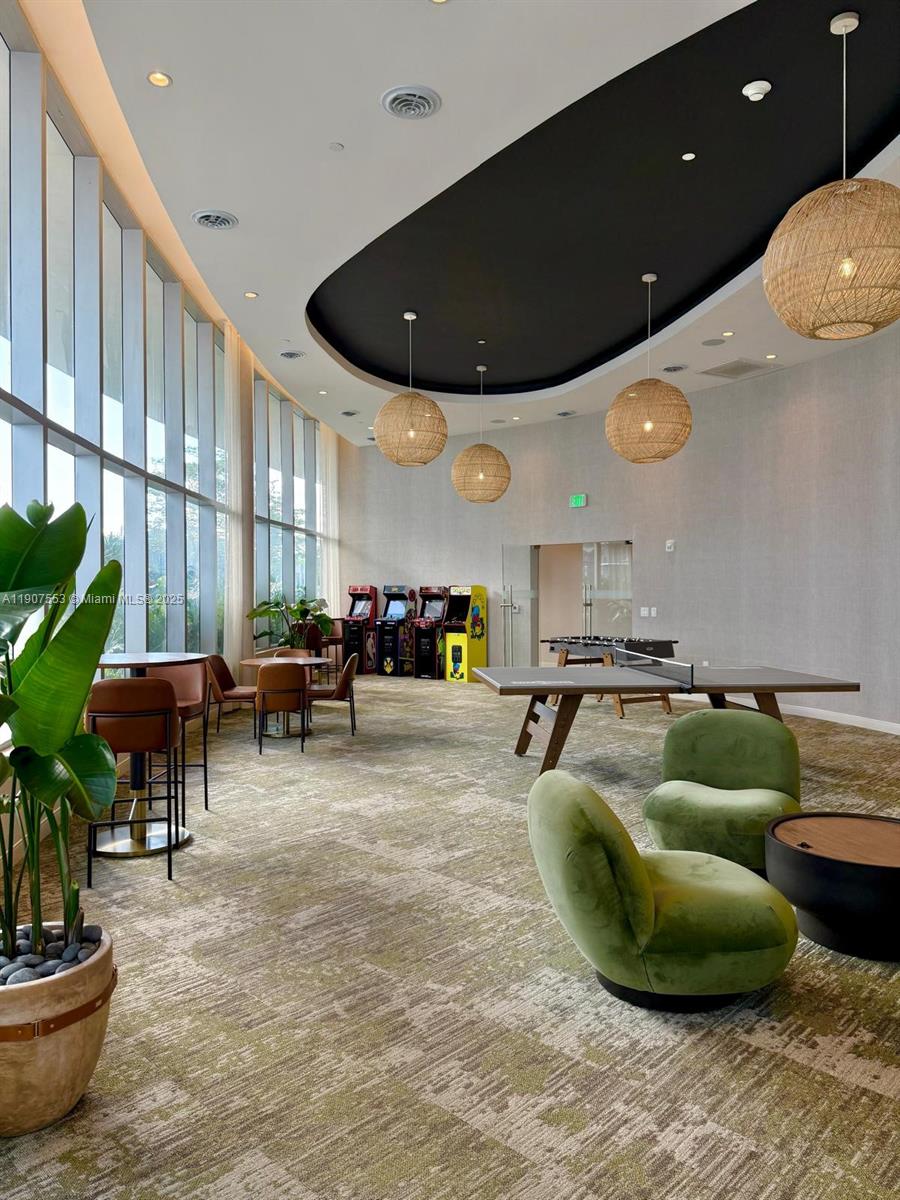 image Aria Reserve Condominium57