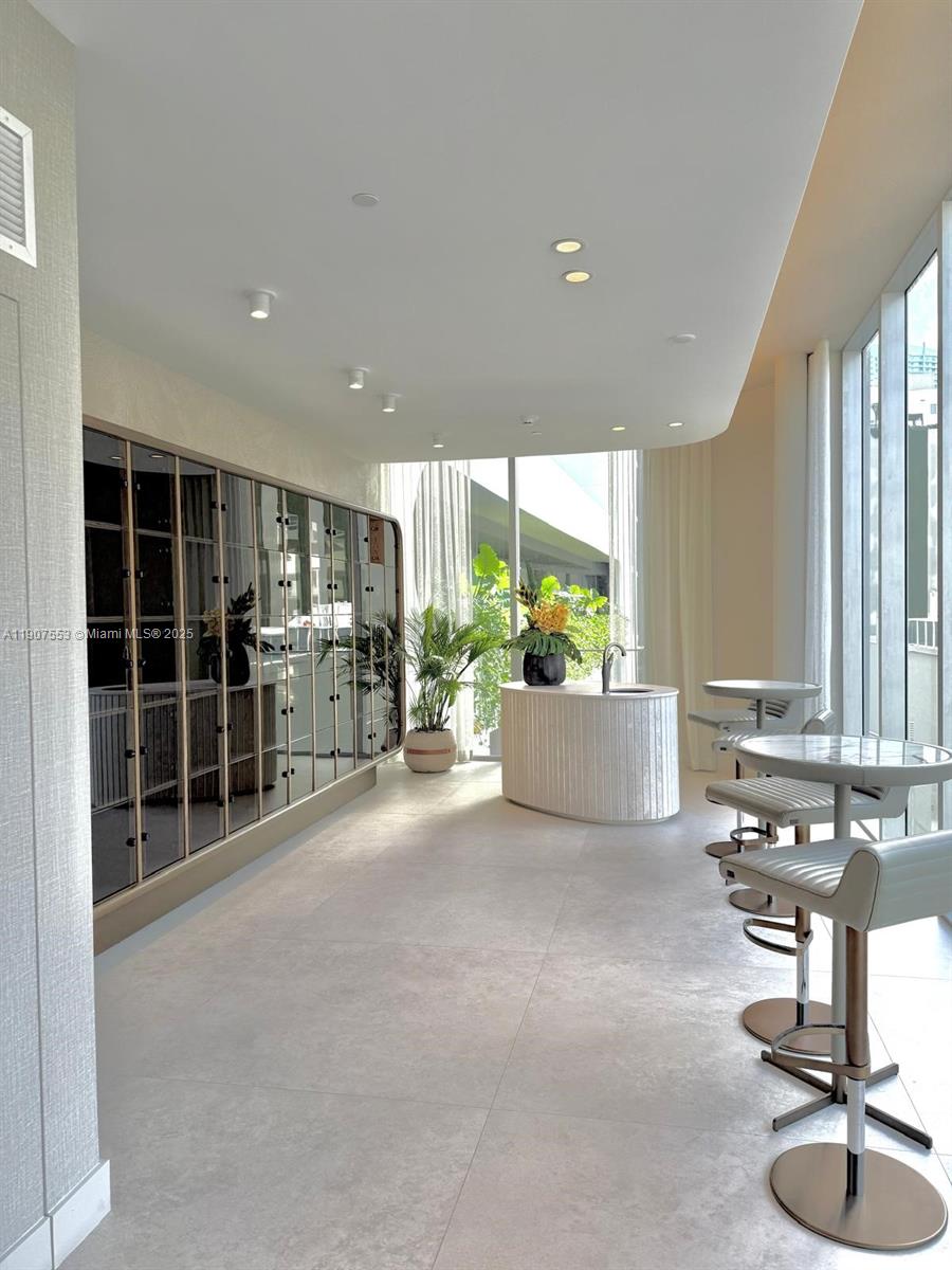 image Aria Reserve Condominium61