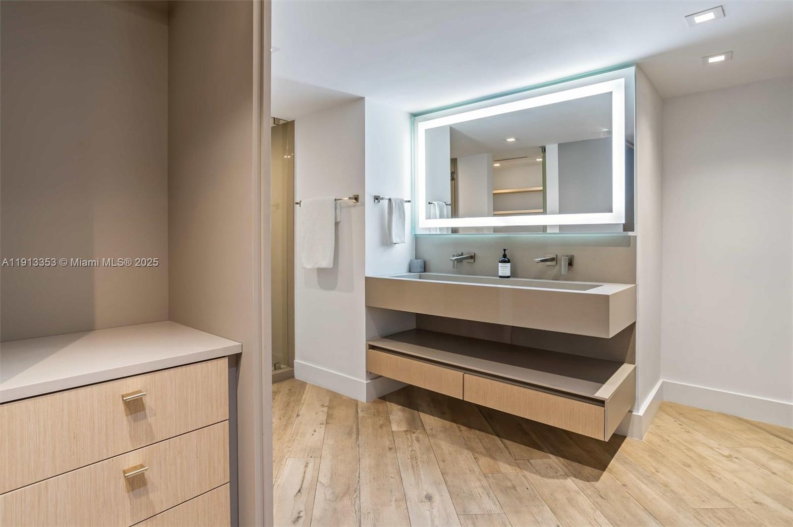 image Roney Palace34