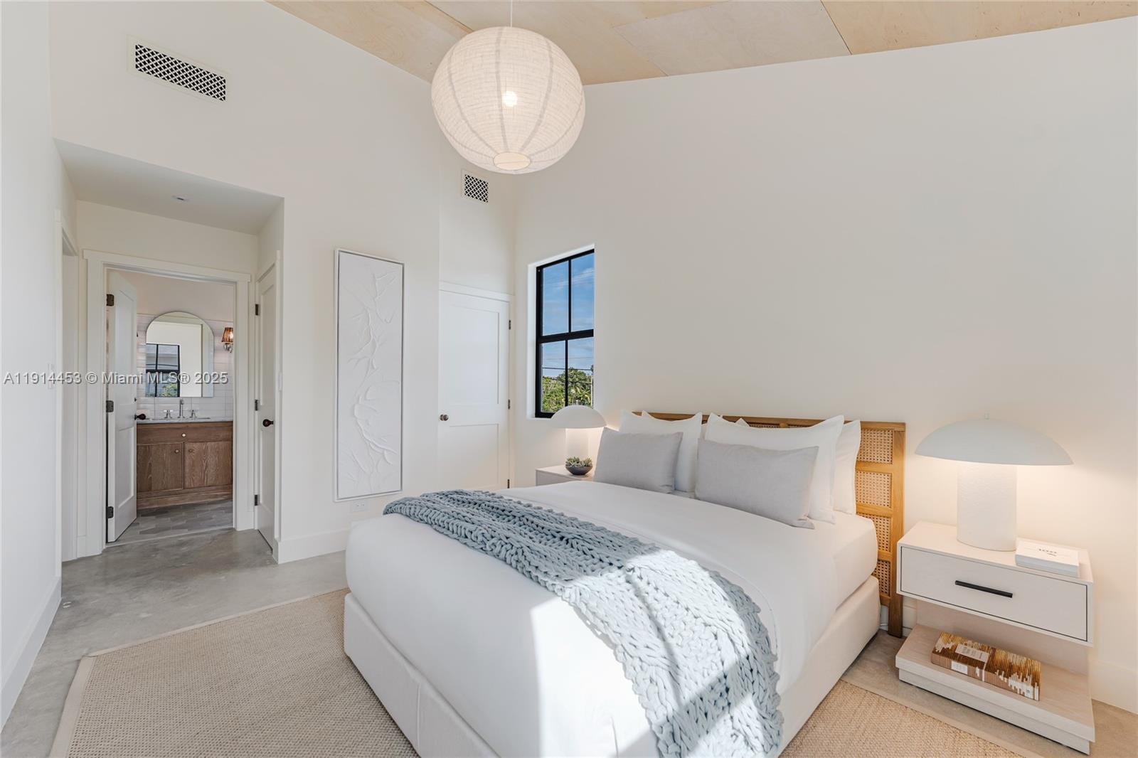 3603 Thomas Ave Miami, FL 33133