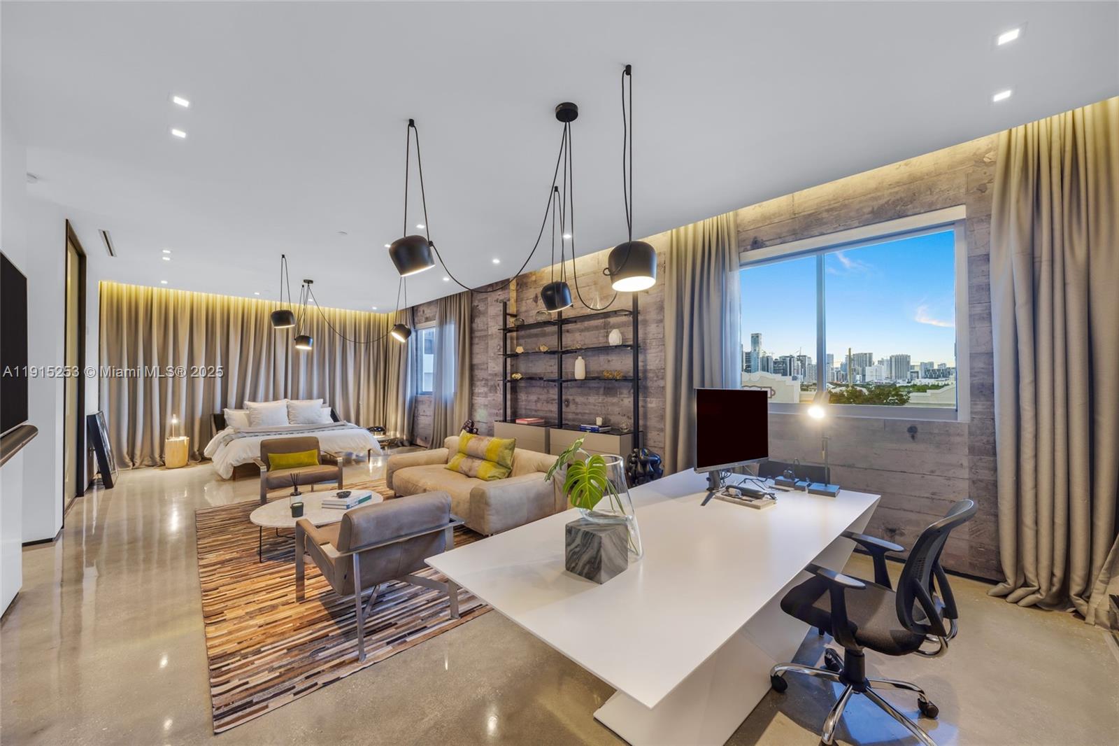 250 NW 24th St #PHA Miami, FL 33127