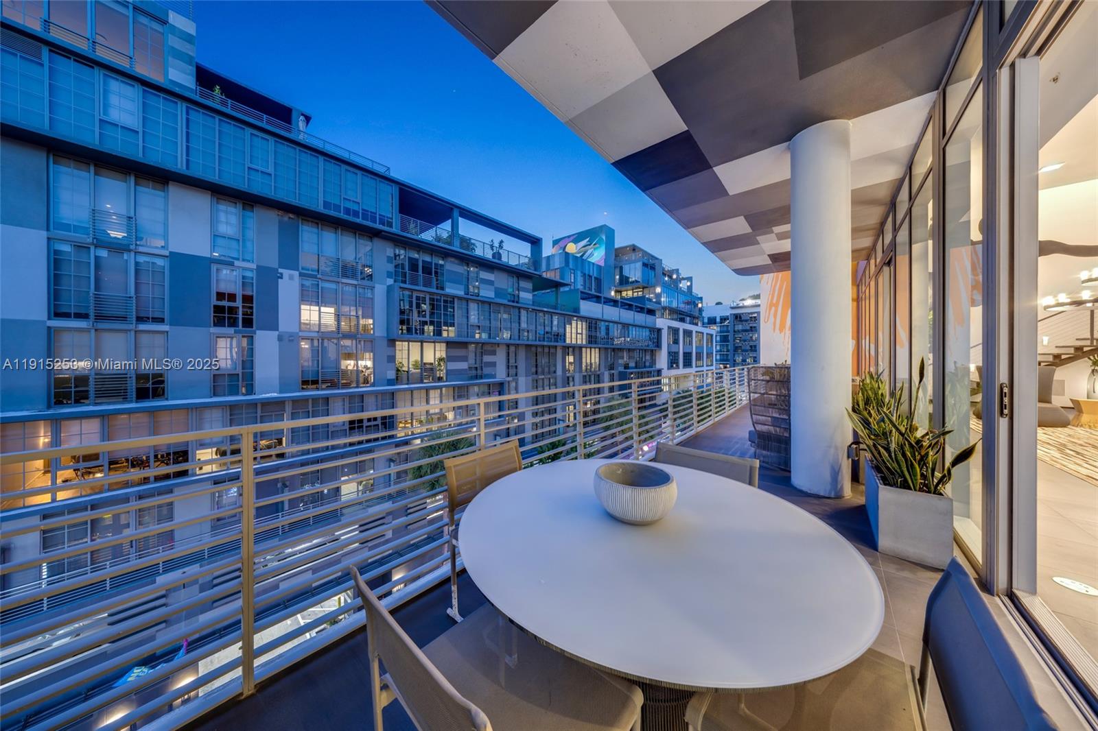 250 NW 24th St #PHA Miami, FL 33127