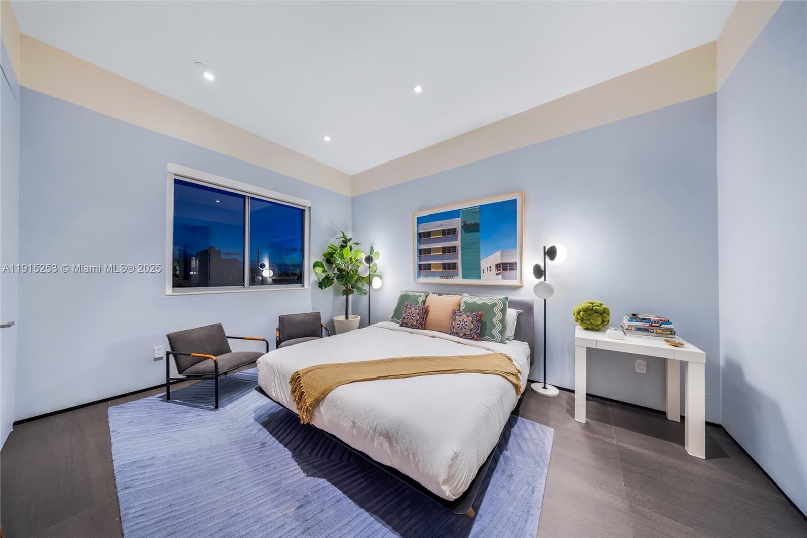 250 NW 24th St #PHA Miami, FL 33127