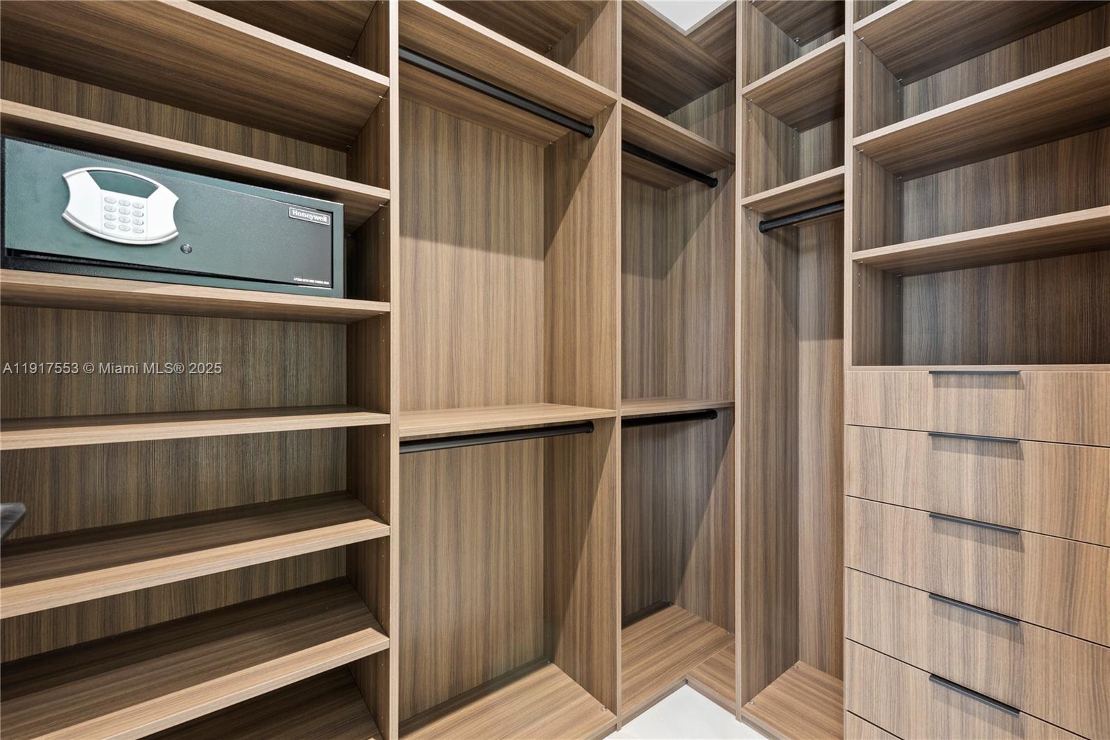 1881 NE 196th Ter Miami, FL 33179