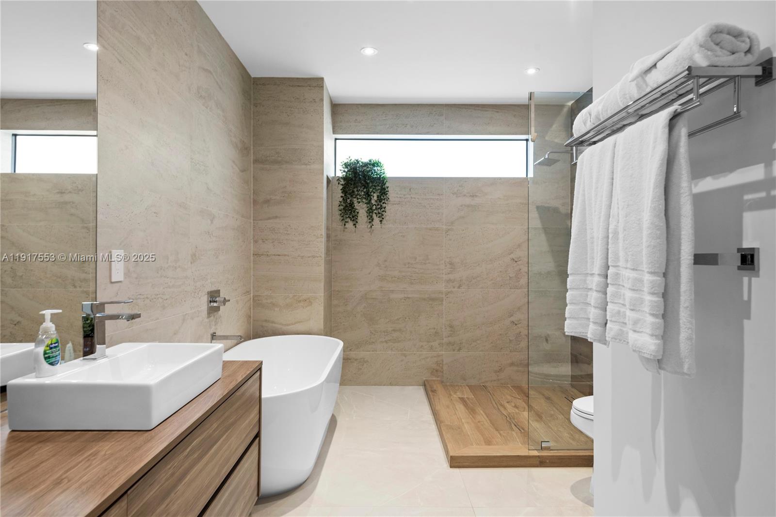 1881 NE 196th Ter Miami, FL 33179