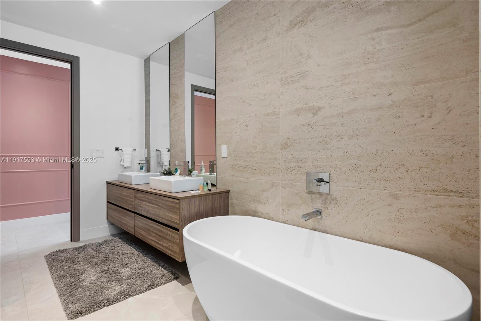 1881 NE 196th Ter Miami, FL 33179