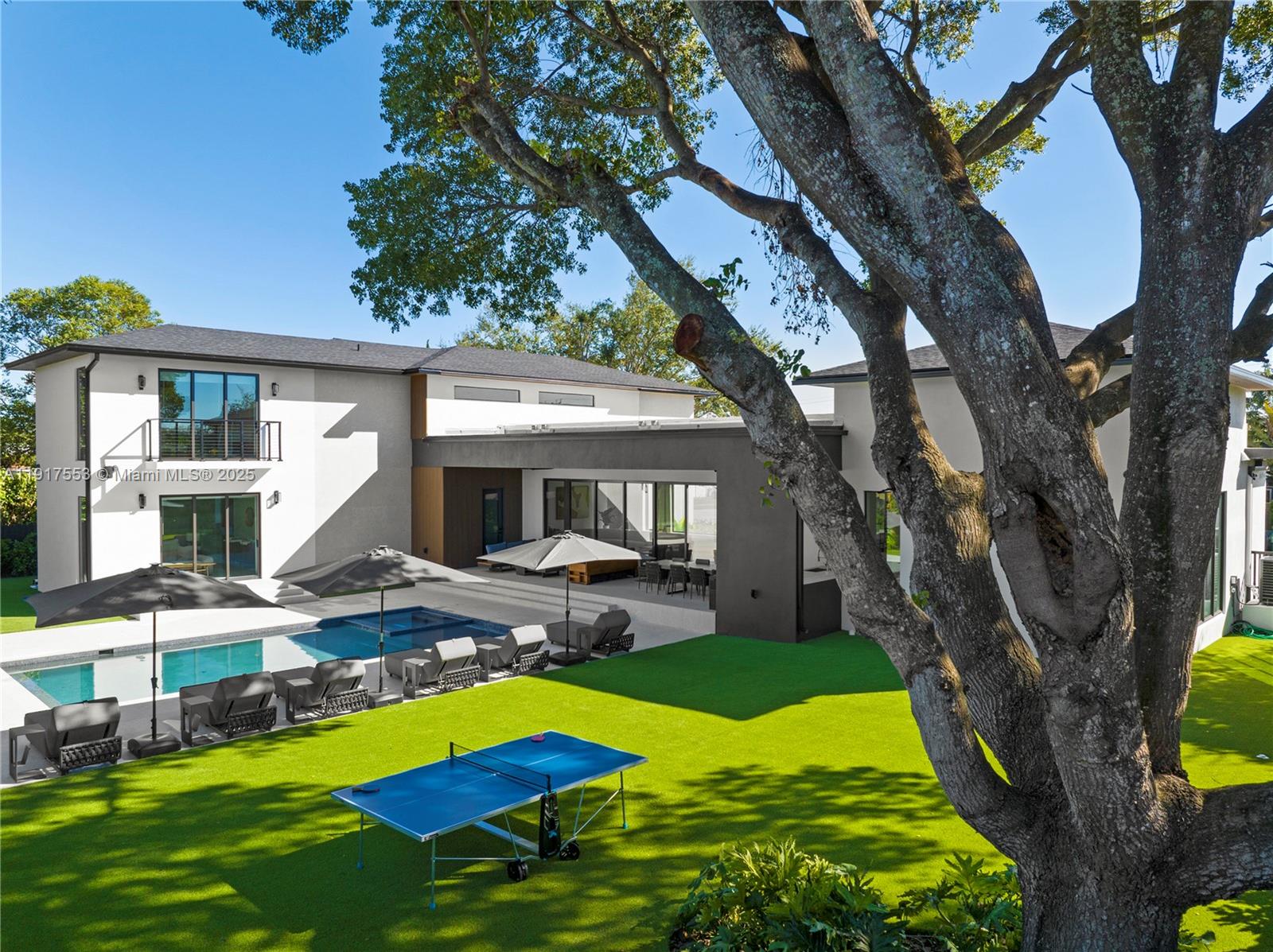 1881 NE 196th Ter Miami, FL 33179