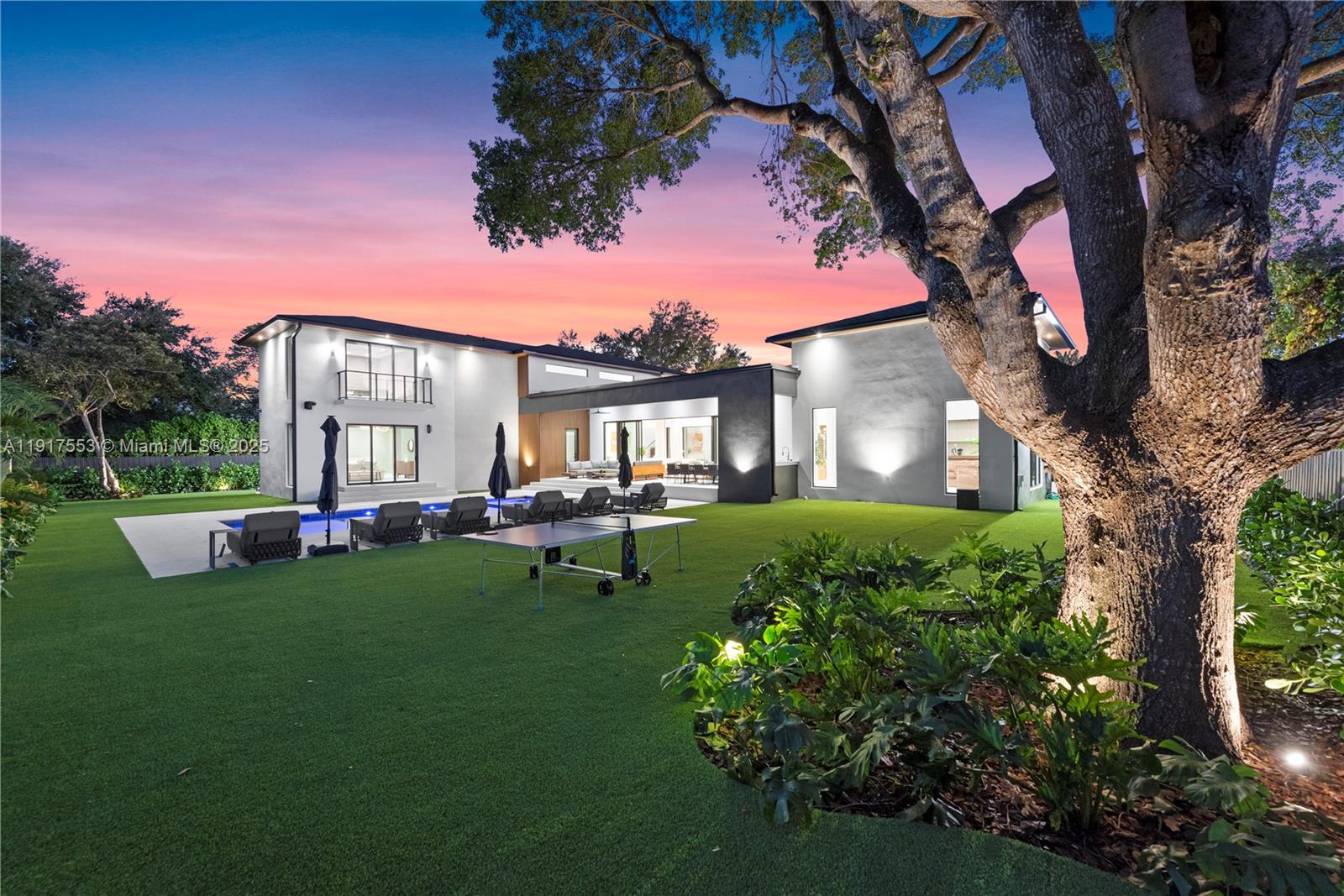 1881 NE 196th Ter Miami, FL 33179