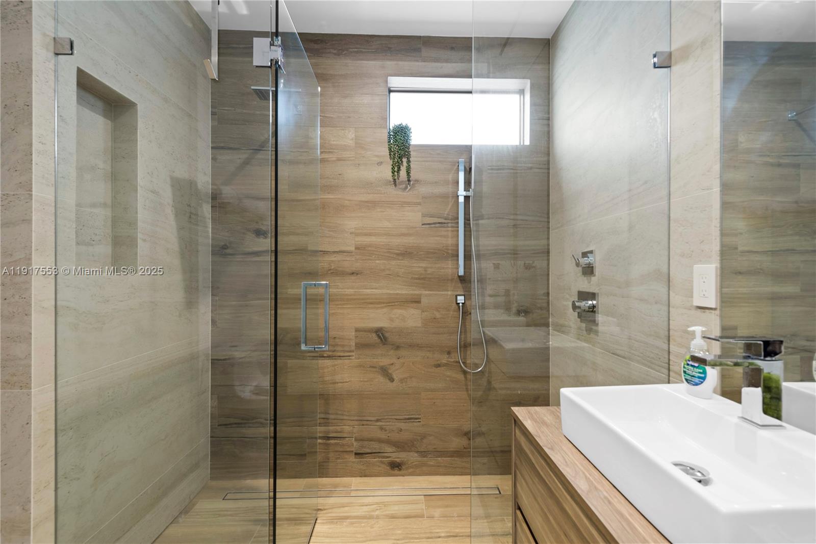 1881 NE 196th Ter Miami, FL 33179