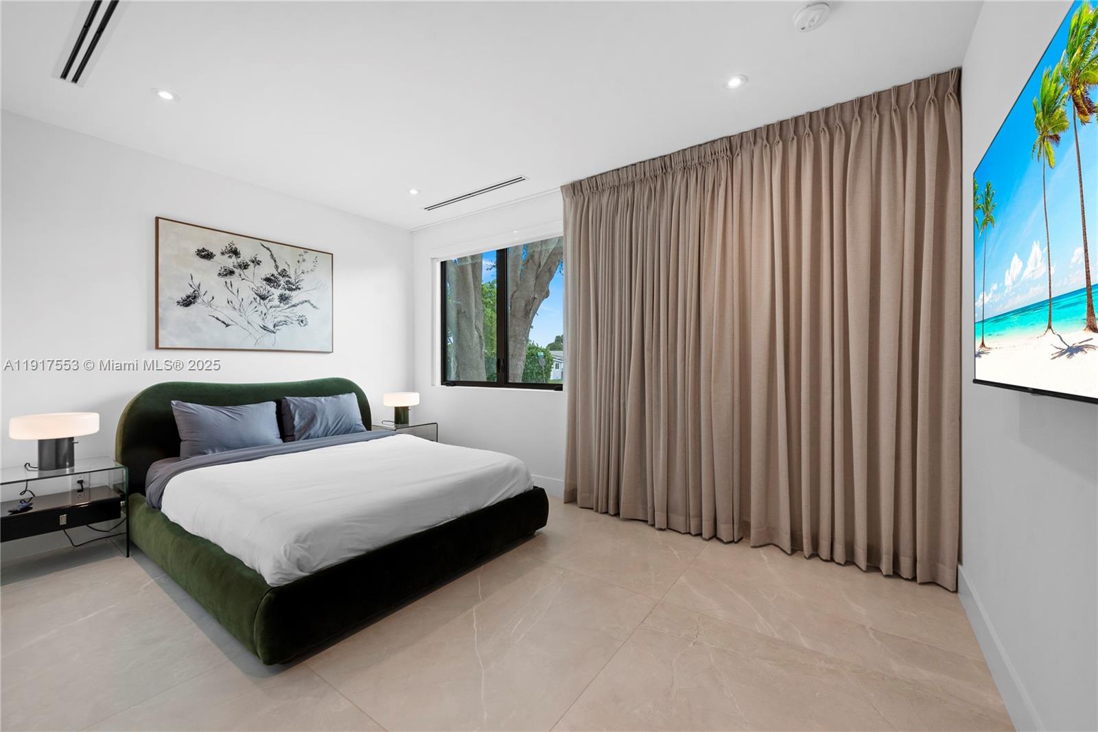 1881 NE 196th Ter Miami, FL 33179