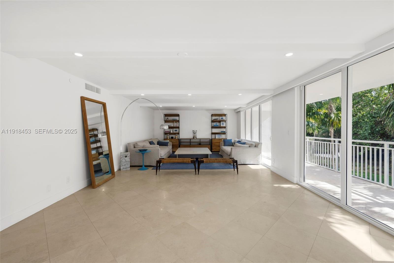 605 Ocean Dr #2L Key Biscayne, FL 33149