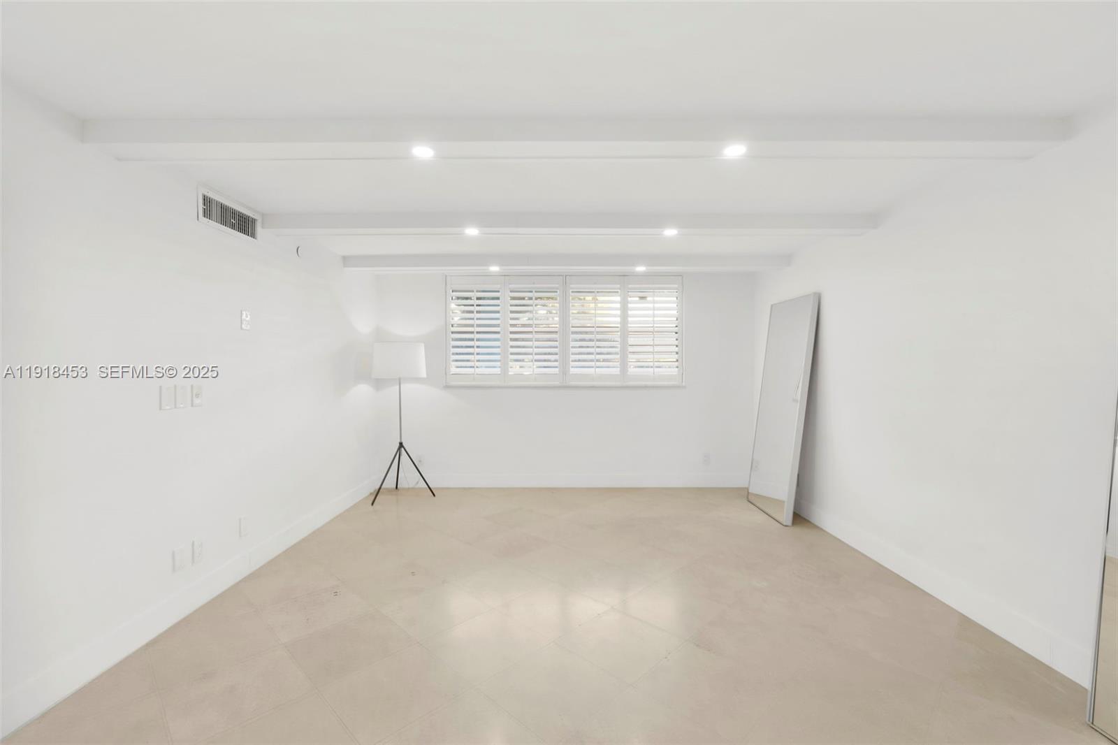 605 Ocean Dr #2L Key Biscayne, FL 33149