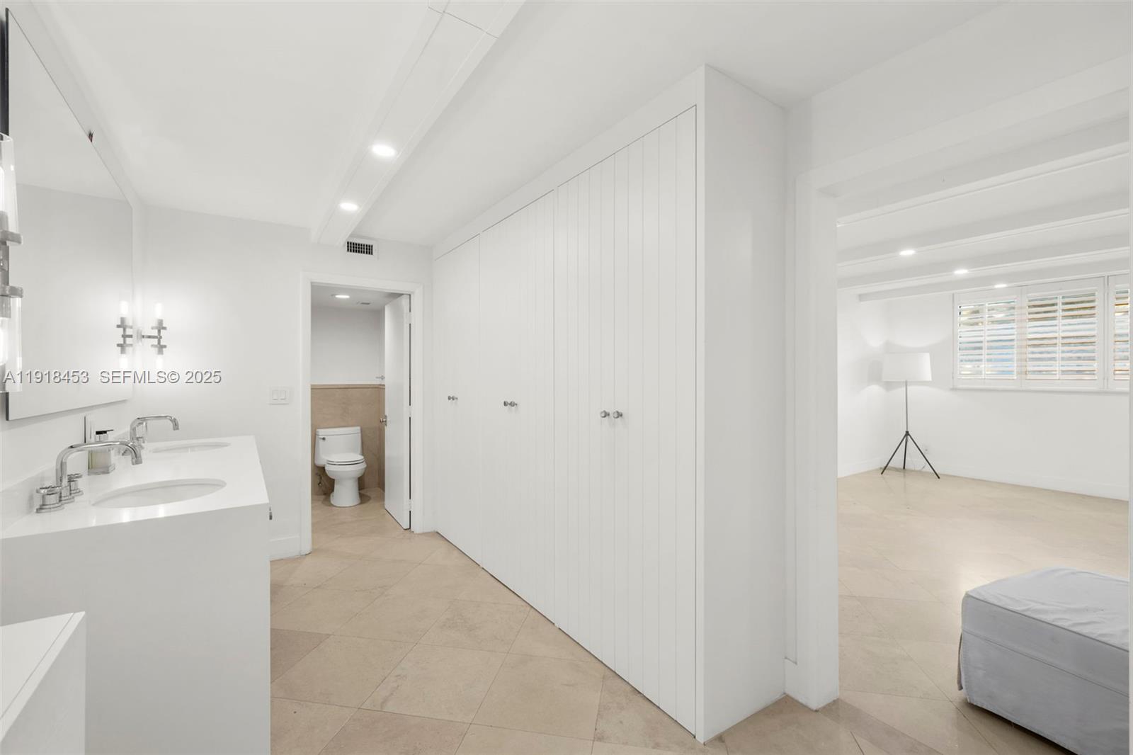 605 Ocean Dr #2L Key Biscayne, FL 33149