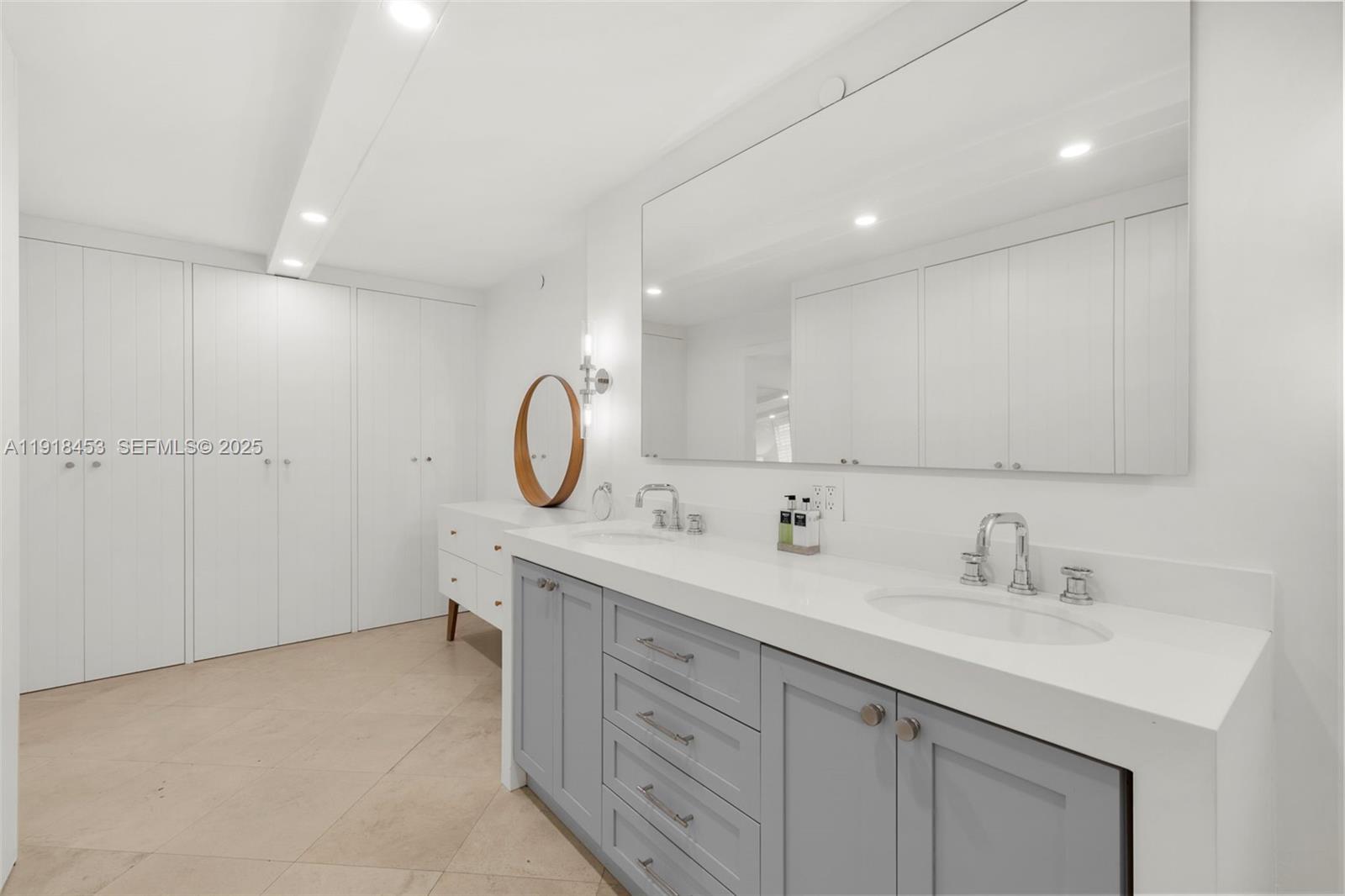 605 Ocean Dr #2L Key Biscayne, FL 33149