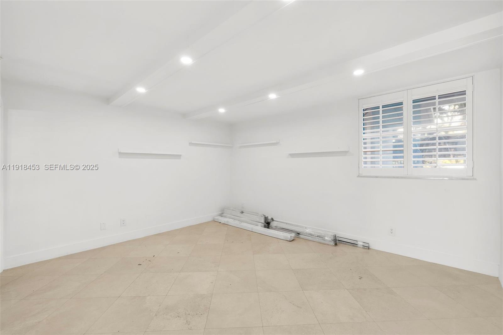 605 Ocean Dr #2L Key Biscayne, FL 33149