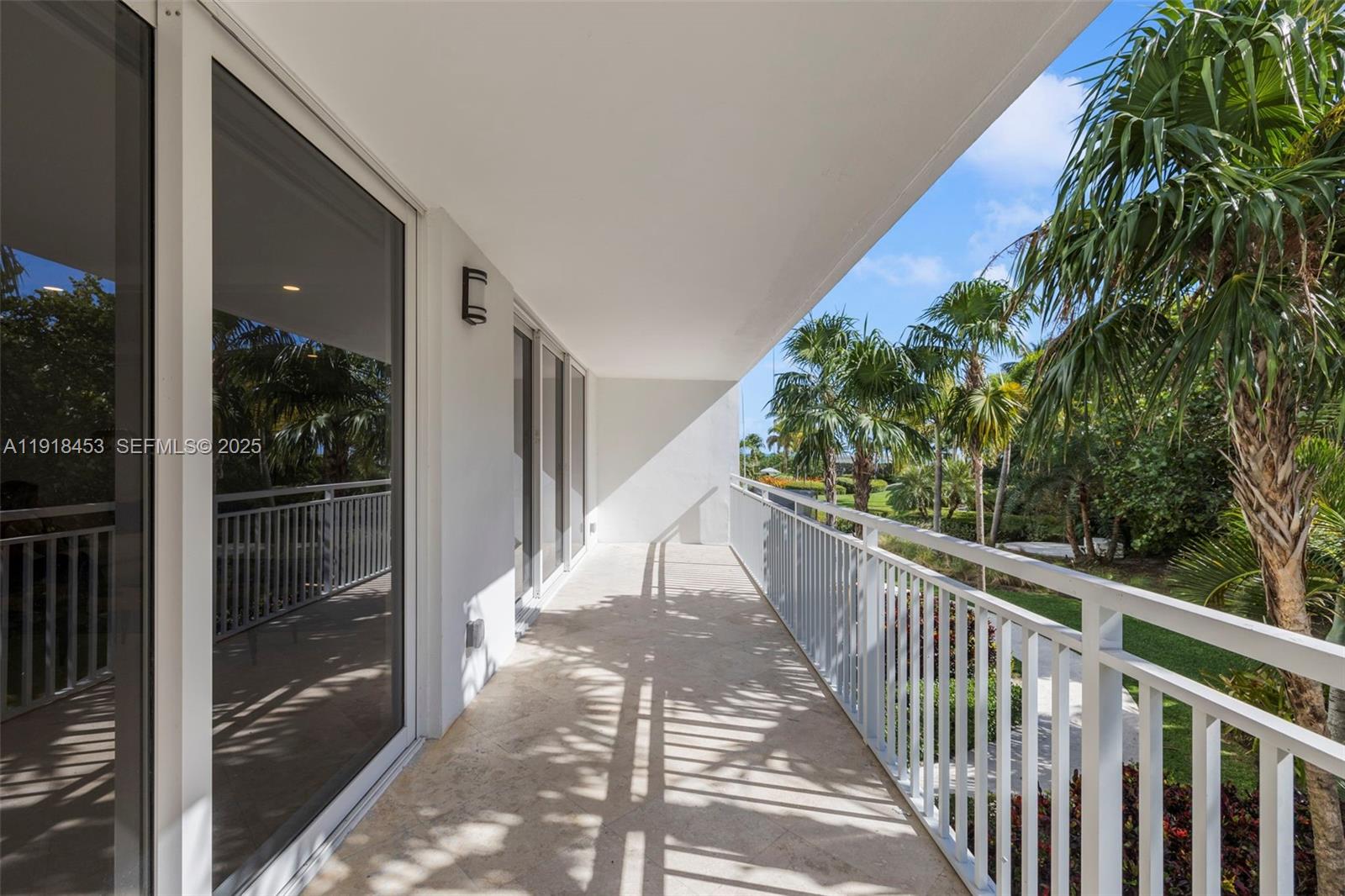 605 Ocean Dr #2L Key Biscayne, FL 33149