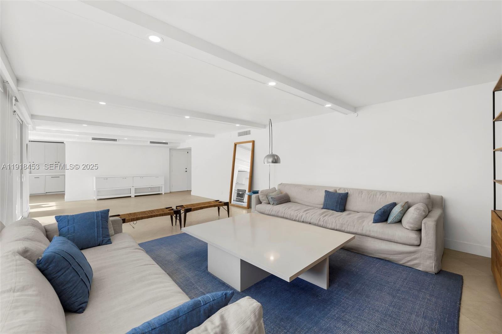 605 Ocean Dr #2L Key Biscayne, FL 33149