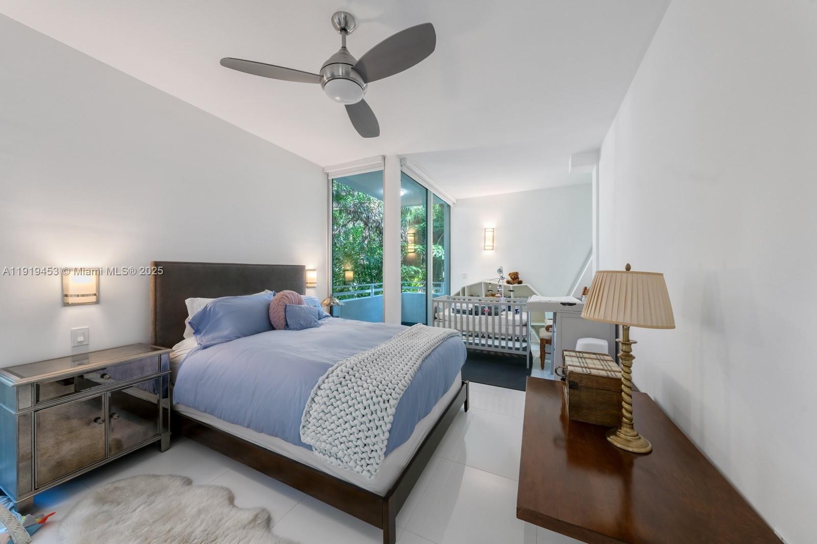 3861 Kumquat Ave Miami, FL 33133