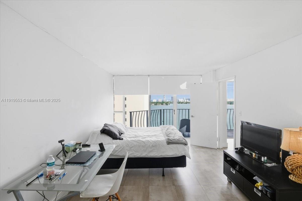 7601 E Treasure Dr #2109 North Bay Village, FL 33141