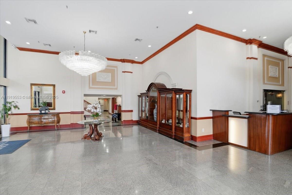 7601 E Treasure Dr #2109 North Bay Village, FL 33141