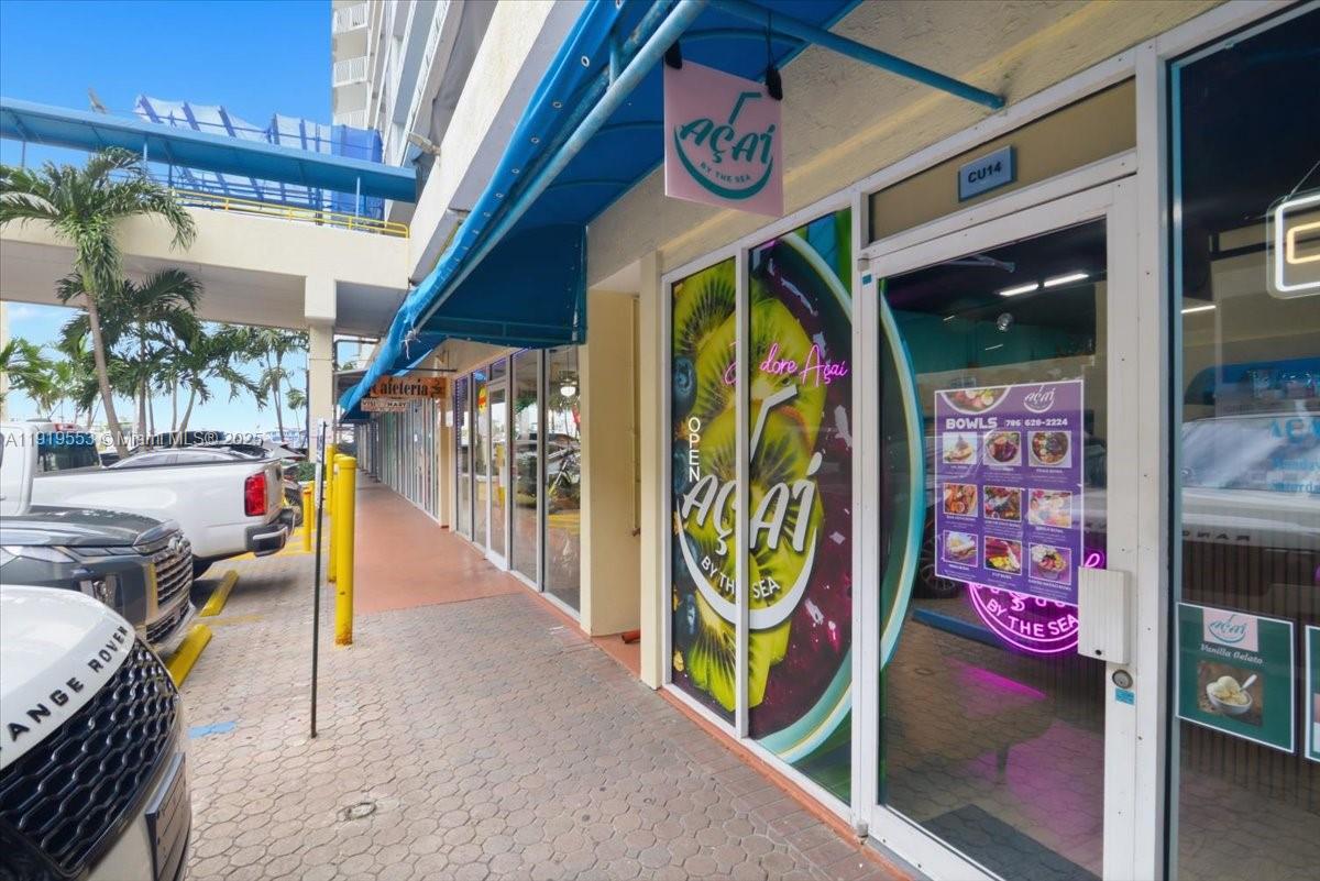 7601 E Treasure Dr #2109 North Bay Village, FL 33141