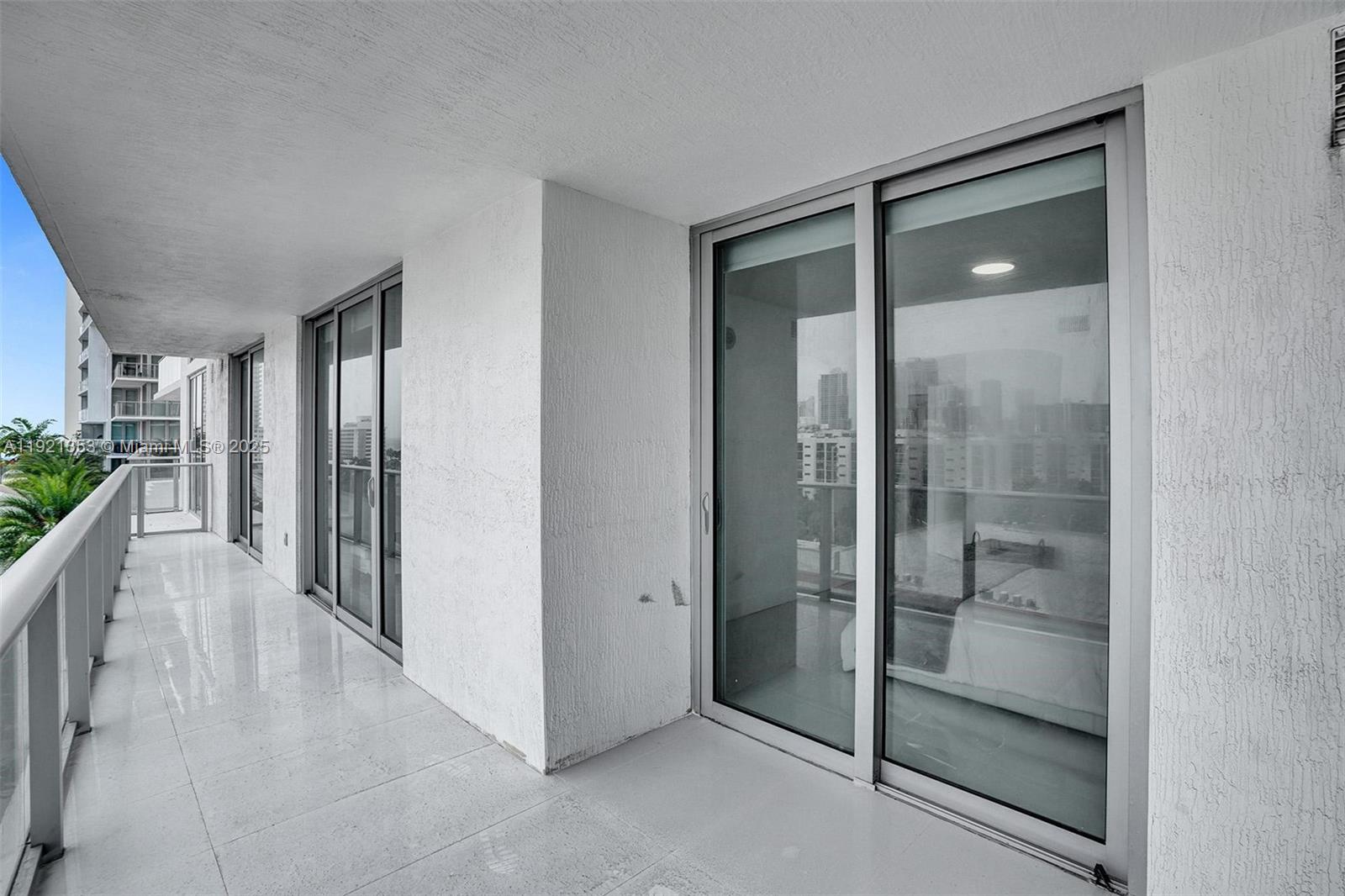 image Parque Towers72